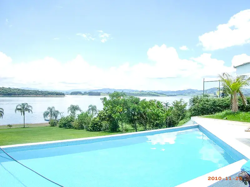 Residência na Represa de Bragança Paulista
